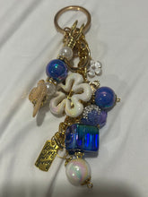 Load image into Gallery viewer, Gold Chunky Purse Charms
