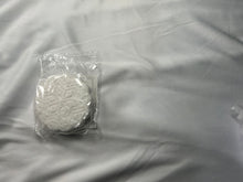 Load image into Gallery viewer, Menthol Shower Steamers (38.8g)
